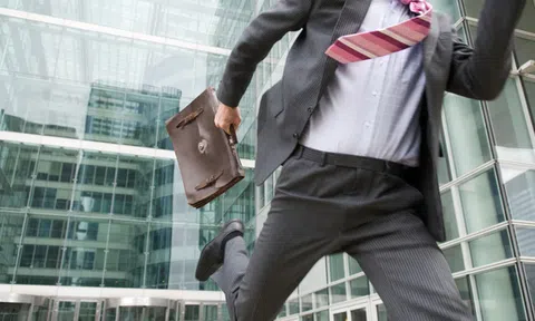 Thử rời khỏi văn phòng đúng giờ trong một tuần, đây là 4 bài học quan trọng tôi nhận ra về quản lý thời gian