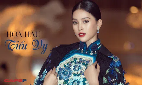 Đăng quang Hoa hậu Việt Nam khi mới 18 tuổi, một năm sau Tiểu Vy tâm sự: "Niềm vui không thể đếm xuể"