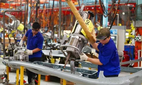 ‘Samsung nói Việt Nam không làm nổi cái ốc vít, tôi bảo thà đóng tàu còn hơn làm ốc vít cho các ông’