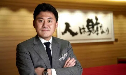 Câu chuyện khởi nghiệp của anh chàng bán hoa người Nhật