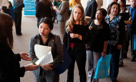 Đừng sợ nhảy việc thường xuyên gây ảnh hưởng xấu đến sự nghiệp, hãy nhìn những lợi ích to lớn mà nó mang lại cho bạn!