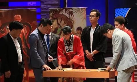 Phía sau 'cuộc hôn nhân' giữa các cá mập và startup