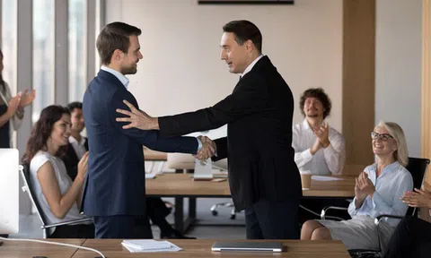 5 cách để phát triển công việc của bạn như những CEO tài ba: Bất kể ai cũng đều phải học nếu muốn có một con đường sự nghiệp trải đầy hoa