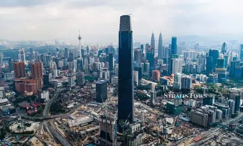 Vượt Landmark 81, tháp 492 m ở Malaysia là tòa nhà cao nhất Đông Nam Á