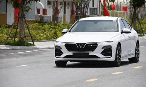 VinFast Lux tăng giá lần thứ 2 trong 1 tháng, cao nhất lên tới hơn 1,8 tỷ đồng
