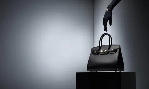 Lý thuyết kinh tế học giải thích vì sao nhiều người sẵn sàng chi vài trăm nghìn USD để mua chiếc túi Hermes Birkin có giá thành chưa đến 800 USD