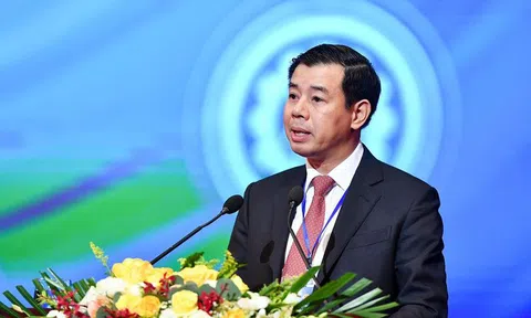 Vingroup xin Chính phủ hỗ trợ thuế phí để sản xuất ôtô điện như Tesla