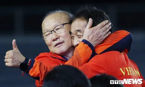Báo Hàn: 'Ma thuật Park Hang Seo' đưa Việt Nam trở thành vua bóng đá Đông Nam Á