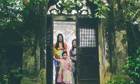 Tuổi nào xông đất năm Canh Tý 2020 để cả năm nhận lộc Thần Tài?