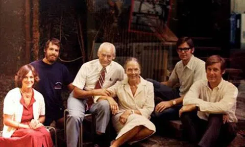 Gia tộc Walton giàu nhất thế giới và khối tài sản khổng lồ 201 tỷ USD