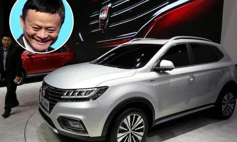 Những tỷ phú giàu nhất thế giới đi xe gì?