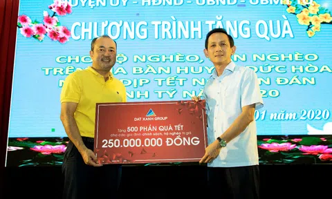 Tập đoàn Đất Xanh chung tay mang lại Tết Canh Tý ấm cúng cho người dân Đức Hòa - Long An