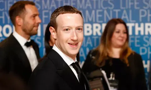 Các ông chủ không dám cúi xuống nhặt tiền rơi vì sợ... mất tiền