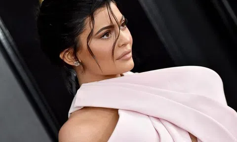 9 sự thật về độ giàu có của tỷ phú trẻ nhất thế giới Kylie Jenner