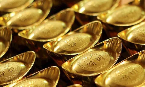 Giá vàng hôm nay 26/2, chìm sâu cuốn theo trăm tỷ đầu cơ