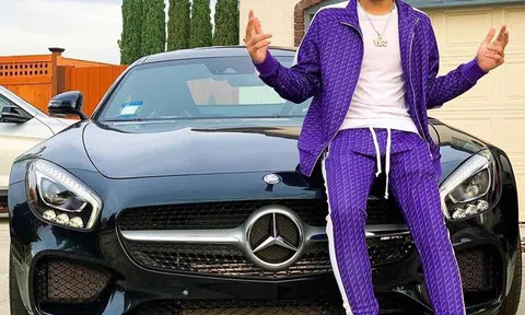 Tự mua nhà, tậu xe sang khi chưa đầy 20 tuổi