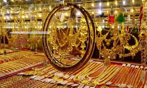 Giá vàng hôm nay 5/3: Chênh lệch chiều mua, chiều bán tới 500.000 đồng/lượng
