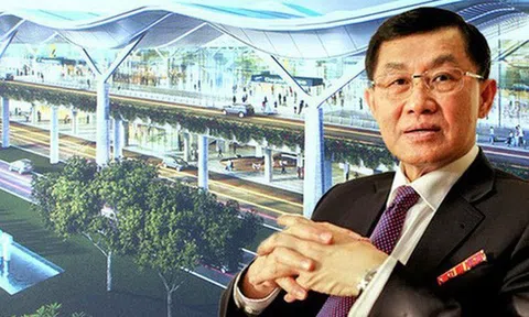 Cuộc chơi sân bay của “vua hàng hiệu“