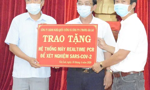 Cường Đô La tặng máy xét nghiệm Covid-19