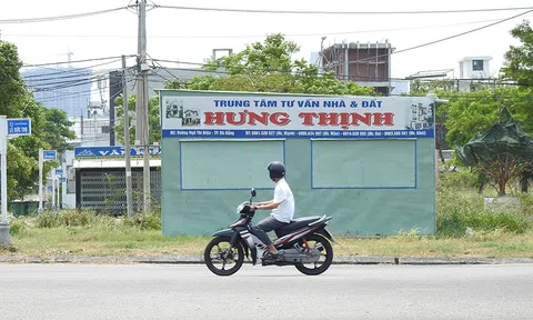 Giá bất động sản dần 'bốc hơi'!