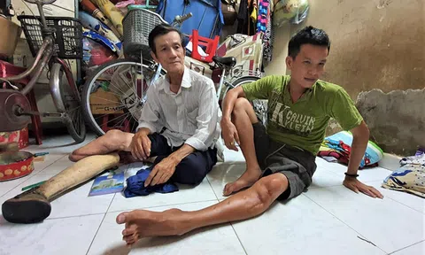 TP.HCM hỗ trợ người bán vé số 750.000 đồng cho 15 ngày mất việc vì Covid-19