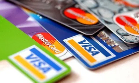 Visa, MasterCard lộ chuyện 'ăn dày' phí tại thị trường Việt Nam