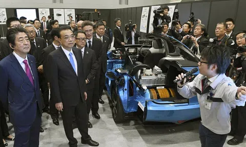Nhật bảo vệ Toyota, Sony và 500 công ty khỏi nguy cơ bị TQ mua lại