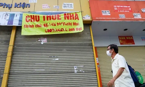 'Người đang ôm tiền mặt đáng lo hơn người giữ bất động sản'