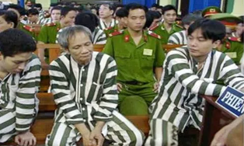 Kỳ 38: Bí ẩn hành trình “cứu xác” Năm Cam ra khỏi trường bắn