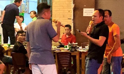 Đề nghị chấm dứt hát karaoke bằng loa kéo