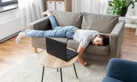 Không làm gì nhưng ngày nào cũng thấy mệt: Có thể bạn đã mắc "hội chứng mãn tính" của hàng triệu người này mà không hay biết