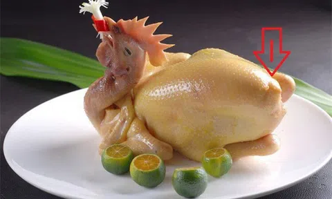 Chuyên gia cảnh báo: 3 bộ phận trên con gà dù thích đến đâu bạn cũng không nên ăn