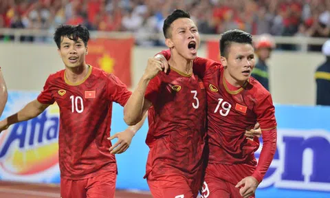 Tập đoàn Hưng Thịnh quyết định thưởng nóng đội tuyển Việt Nam 1 tỷ đồng