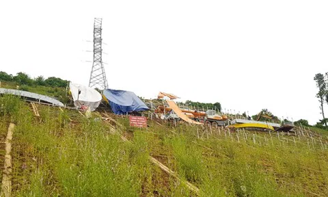 Công ty trúng gói thầu lắp khẩu hiệu 11 từ giá gần 11 tỷ đồng tại Hoà Bình là ai?