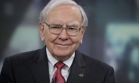 Bài học từ Warren Buffett: 4 lựa chọn tạo ra sự khác biệt giữa người hành động và người chỉ biết ước mơ