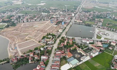 Những dự án sân golf 'lọt cửa' đất rừng