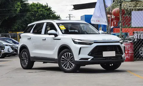 Vì sao xế hộp Trung Quốc giá “siêu rẻ” vẫn không "được lòng" khách Việt?