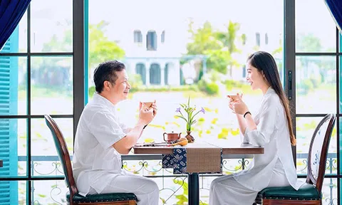 Shark Hưng bất ngờ tuyên bố "nghỉ hưu non", cùng vợ là á hậu kém 16 tuổi làm điều này