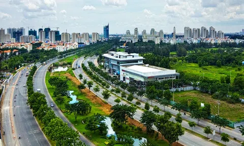 TP.HCM: Giá đất Bình Chánh vọt lên 140 triệu đồng/m2 sau thông tin lên quận