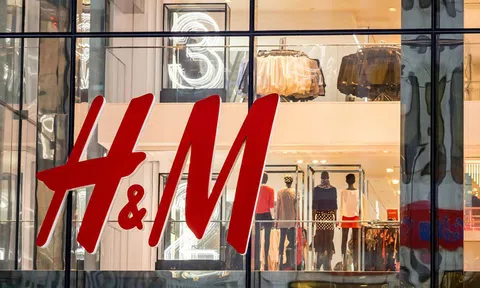 Việt Nam lên tiếng về bản đồ có 'đường lưỡi bò' trên website H&M