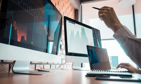 Việt Nam sẽ có 3 - 5 ngân hàng niêm yết trên thị trường chứng khoán nước ngoài?