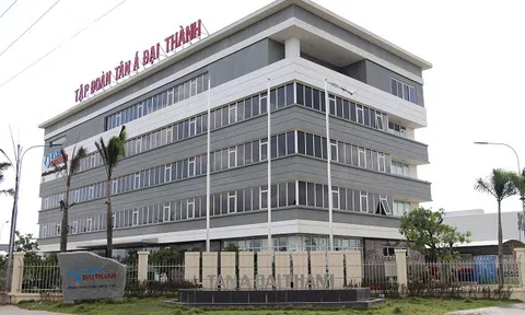 Có gì trong giấc mộng xưng bá lĩnh vực bất động sản của Tân Á Đại Thành?