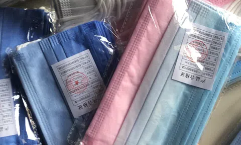 Khẩu trang y tế nội địa Trung Quốc tràn lan trên mạng