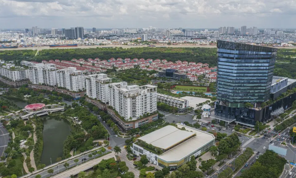 Một khu phố ngân hàng mới hình thành ở TP.HCM